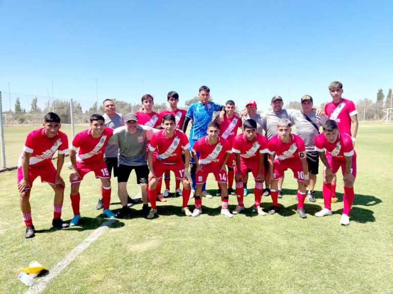 Juveniles del curi vencen a Godoy Cruz