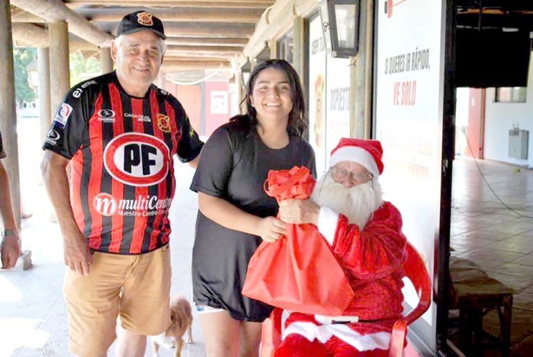 Rangers ofreció Navidad con sentido social a niños del barrio norte de Talca