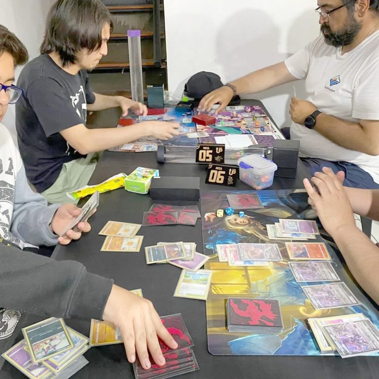 Este martes todos invitados a participar en el “Geek Day”