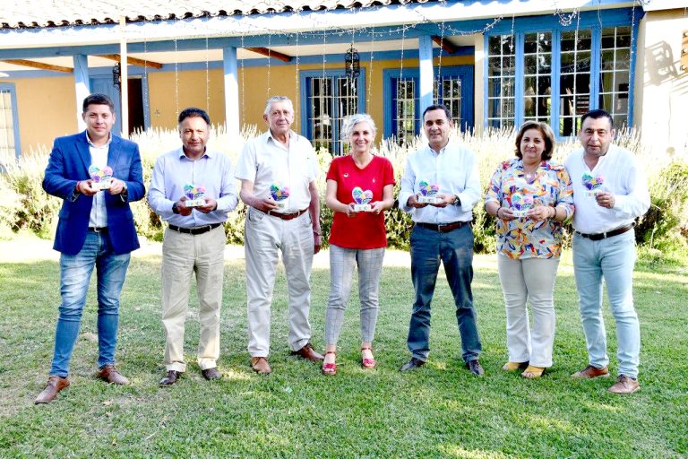 Piden ayuda a Obras Públicas para tapar “eventos” en la provincia curicana