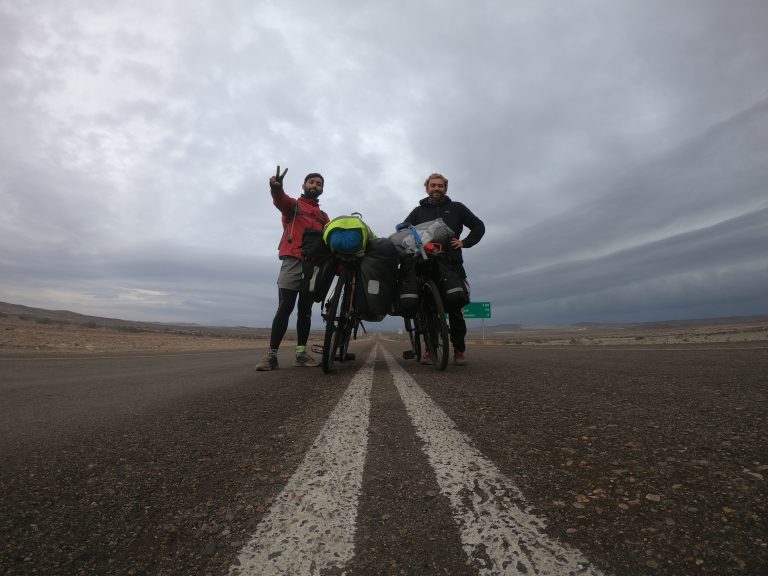 Hoy presentan documental “Territorios en Cleta”