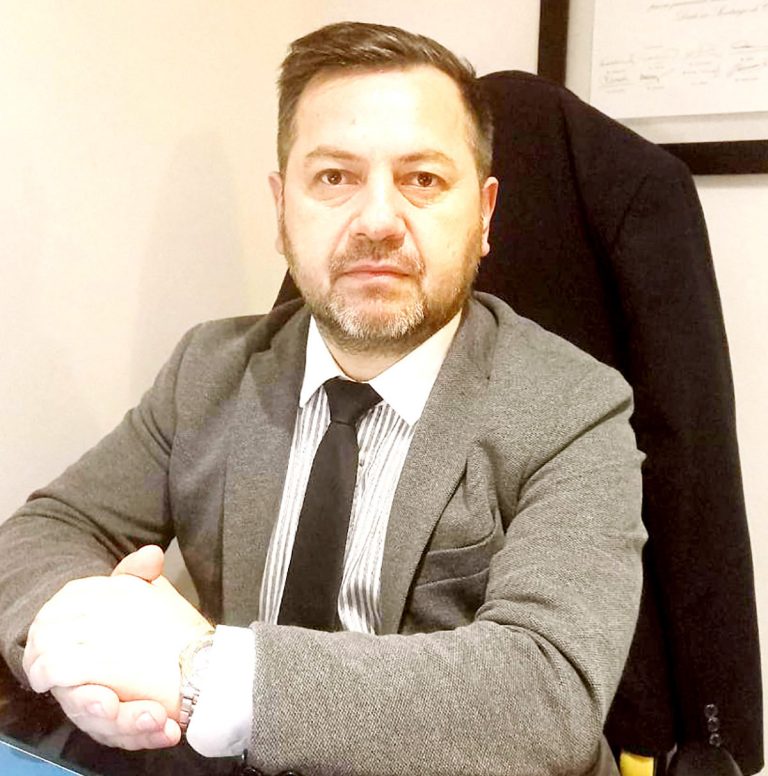 Curicana denunció millonaria estafa