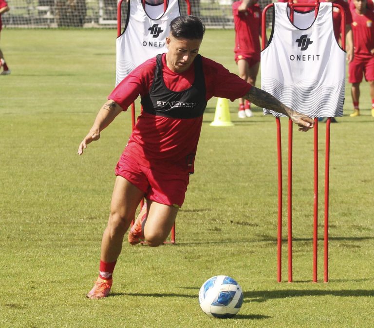 Curicó Unido viaja hoy rumbo a Buenos Aires