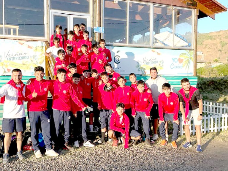 Selección de Fútbol Sub-15 de Lontué lista para el debut