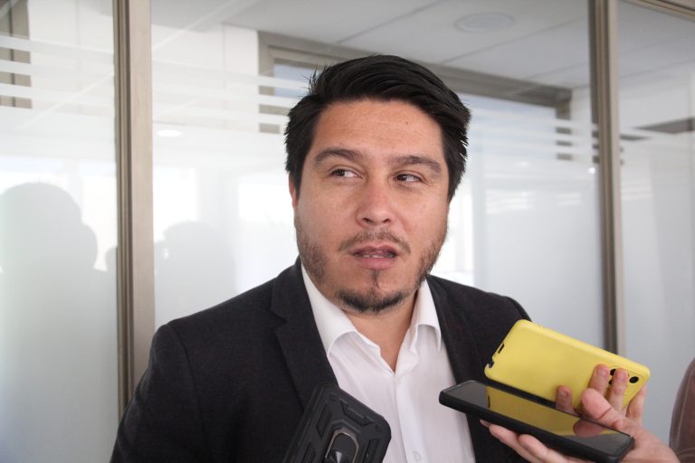 Según delegado autoridades “hacia atrás” se merecen al menos un “tirón de oreja” por tema estadio La Granja