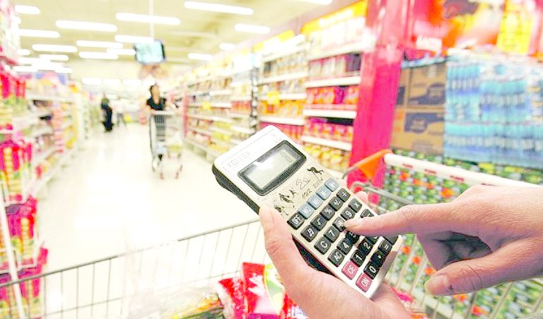 Confianza empresarial y en consumidores vuelven a retroceder y confirman altos niveles de pesimismo