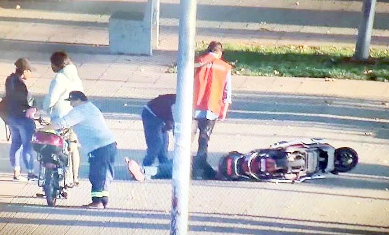 Trabajador resultó herido al oponerse a robo en la Alameda