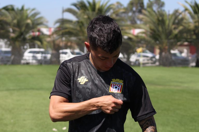 Cristián Zavala: “Yo amo el fútbol, soy un jugador apasionado”