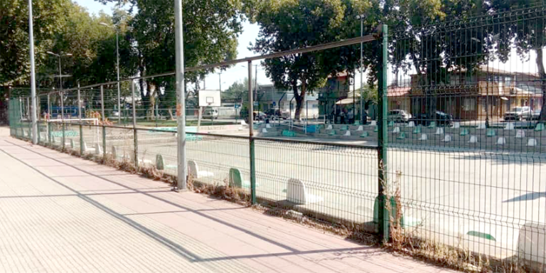 Buen avance lleva proyecto de cierre perimetral en multicancha de la Alameda