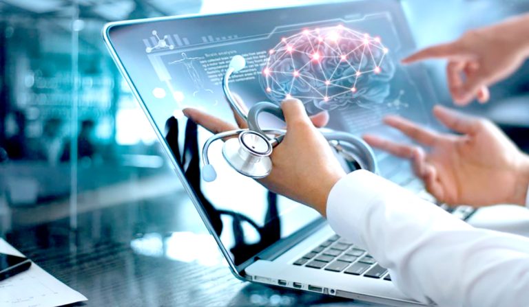 Experta releva importancia de resguardar neuroderechos