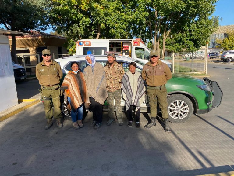 Rescatan a personas que quedaron aisladas en cordillera de San Clemente