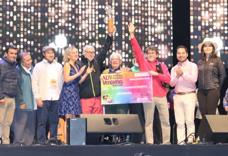 Definen las canciones que irán por el premio mayor del Festival Folclórico de la Vendimia