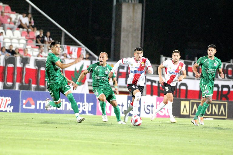 Triunfazo curicano de la mano de Zavala