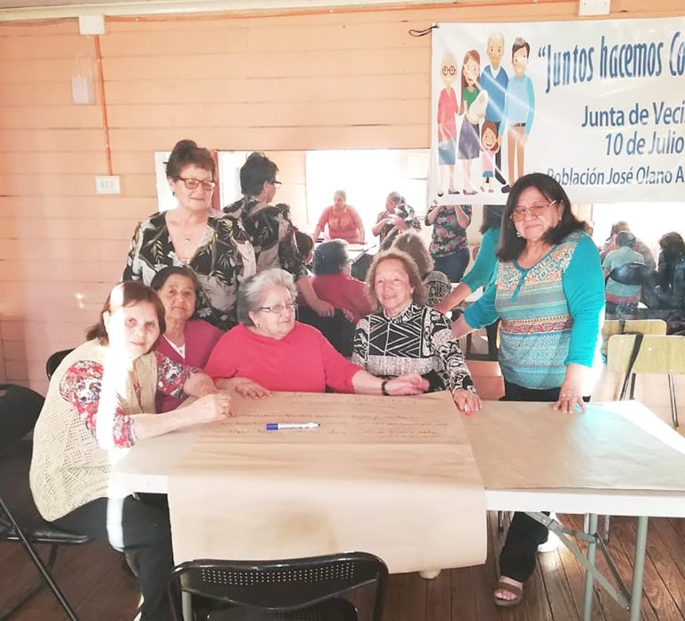 Alto número de dirigentes sociales de Curicó son mujeres