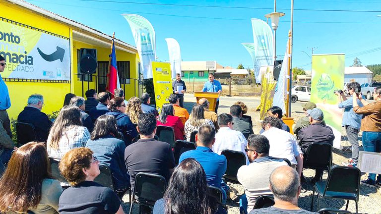 Inauguran la primera farmacia de Empedrado