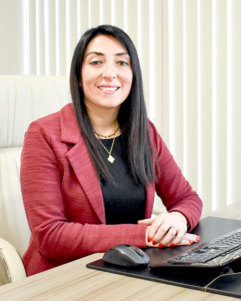 Contraloría obliga a la gobernadora a “reintegrar” dineros por supuestos trabajos “no realizados”