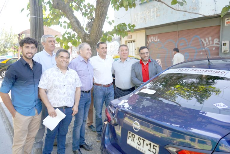 Taxistas de Curicó implementan innovador dispositivo de inmovilización para evitar el robo de sus vehículos