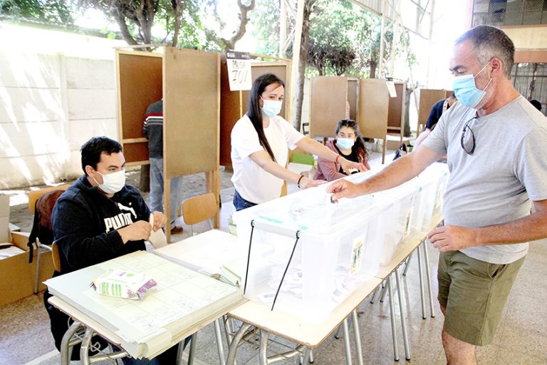 “Fatiga electoral” sería la razón del bajo interés en el proceso constituyente