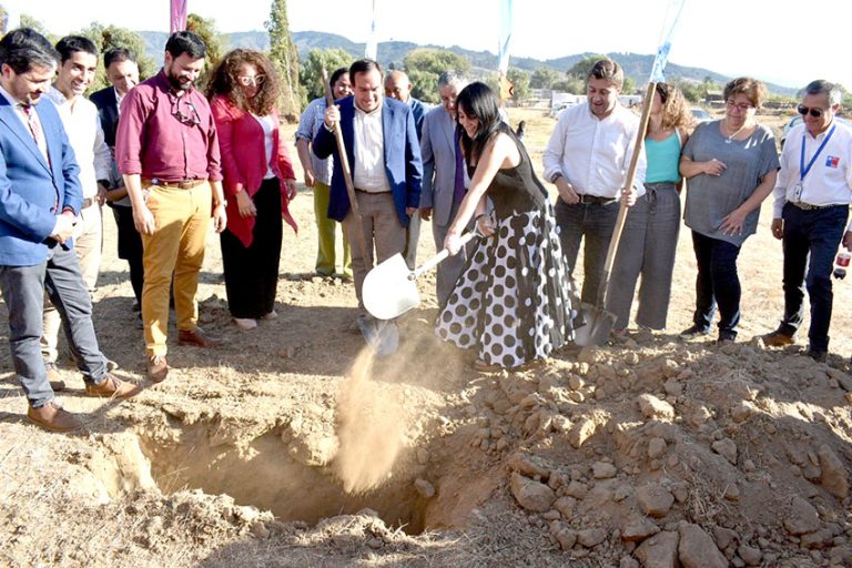 Valoran el inicio de obras de terreno con fines habitacionales en Licantén