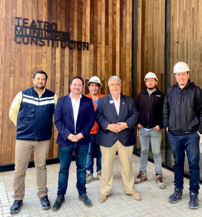 Teatro Municipal de Constitución tiene 92% de avance y abriría en junio sus puertas al público