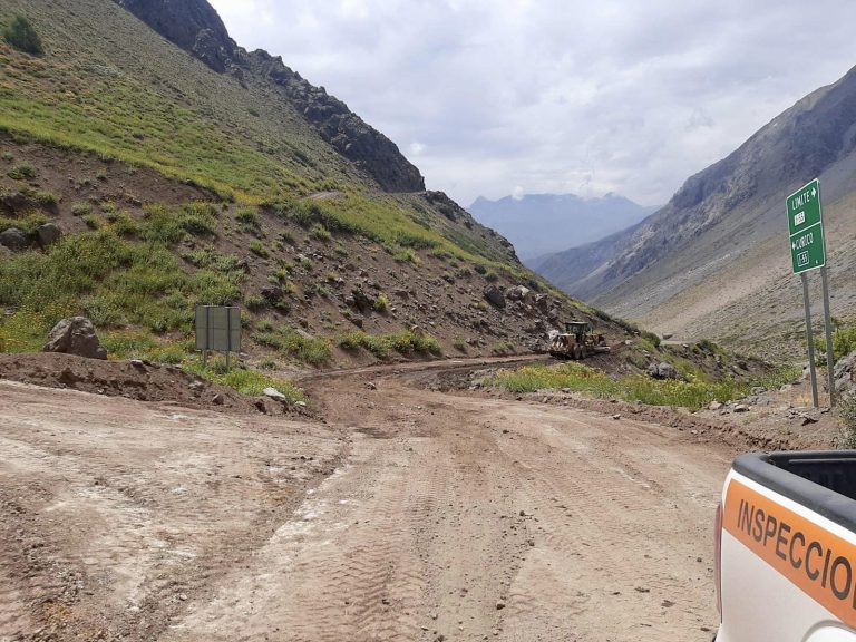 Por sistema frontal recomiendan no desplazarse a zonas cordilleranas