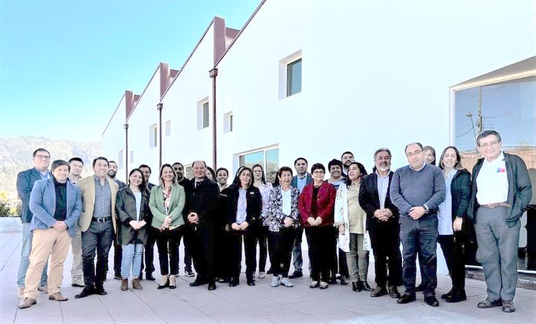 Constituyen trabajo colaborativo en colegios del borde costero curicano