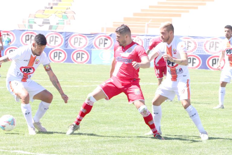 Curicó Unido ya está en el norte