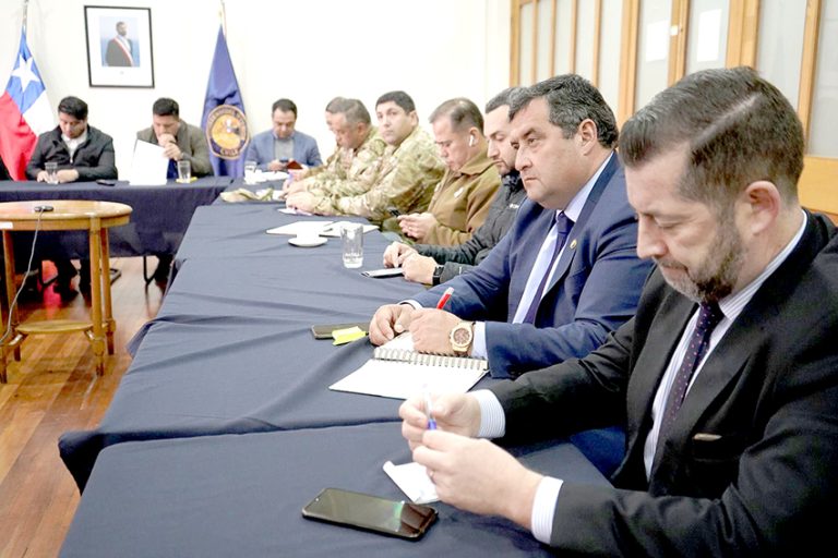 Coordinan acciones con miras a la elección de consejeros constitucionales