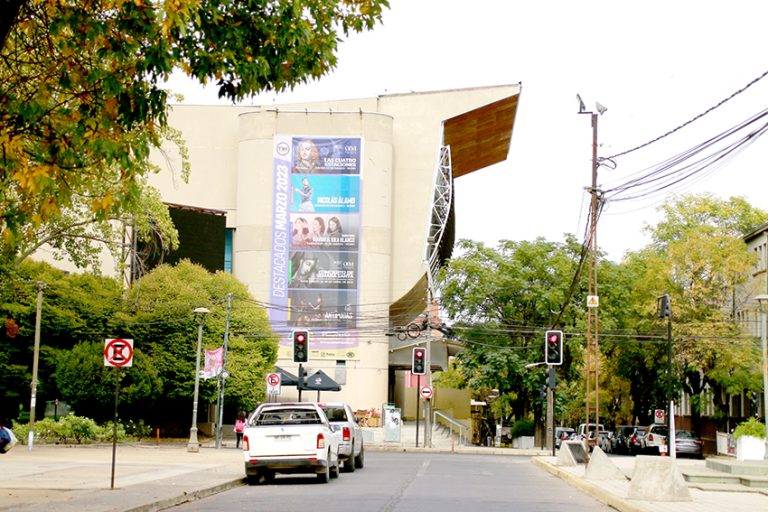 Teatro Regional ya cuenta con presupuesto para seguir entregando cultura en el Maule