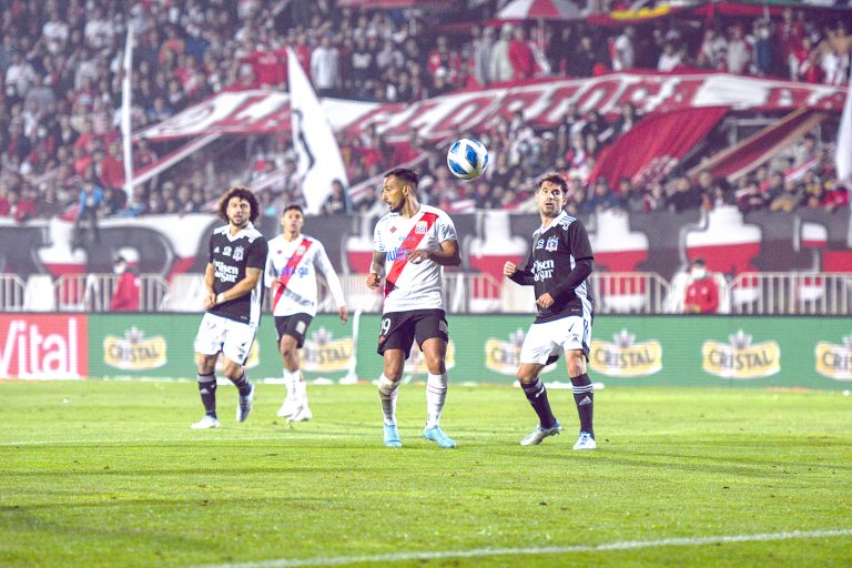 Esta noche Curicó Unido visita a Colo Colo