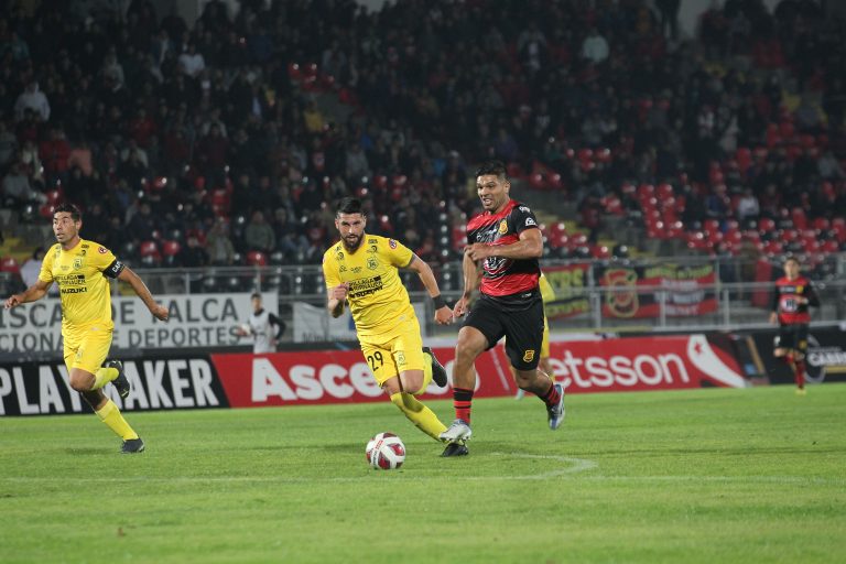 Menor investigado por activar bengala no podrá ingresar a los estadios