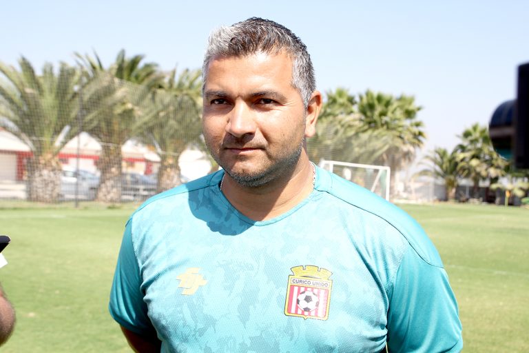 Damián Muñoz no sigue en Curicó Unido