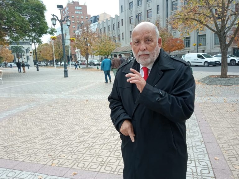 Dirigente social: “Para dinamizar los procesos hay que terminar definitivamente con la burocracia estatal”