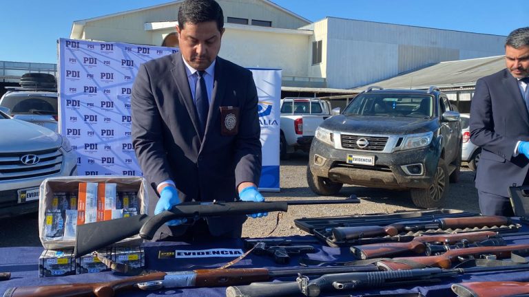 Desarticulan banda cuyos integrantes se hacían pasar por policías para delinquir