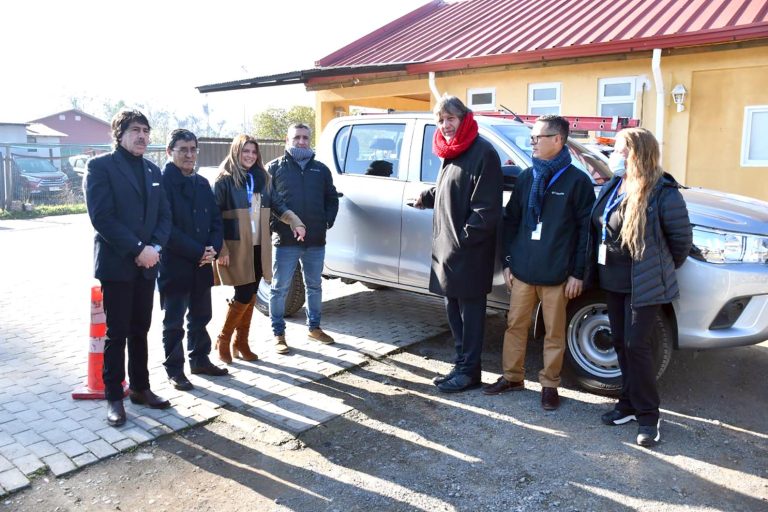 Entregan moderno vehículo al Cesfam de Villa Prat