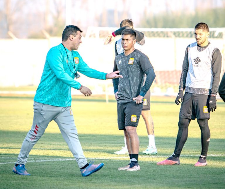 Apuntan miradas al área formativa