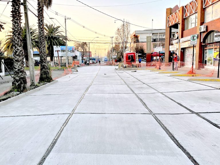 Con avances más allá de lo esperado se ejecuta el proyecto de conservación de calle Maipú