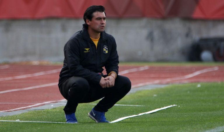 Medios de Temuco señalan que Juan José Ribera arribará al Curi