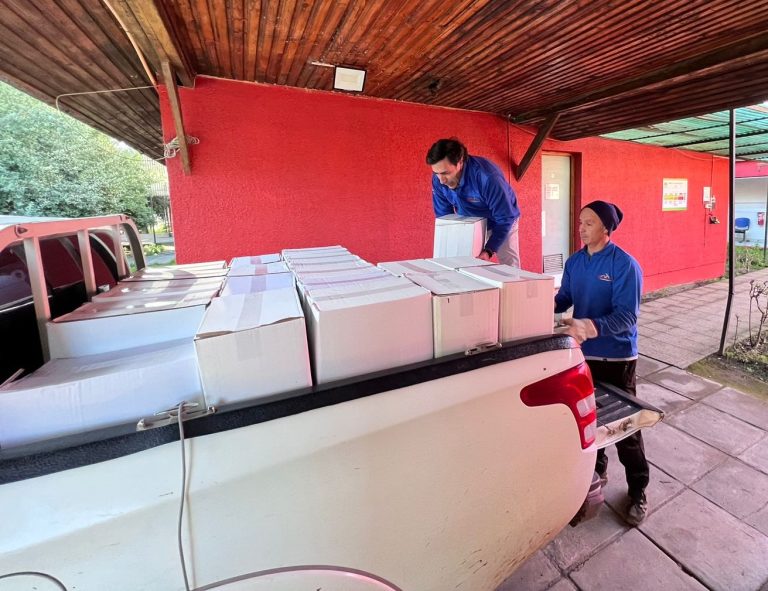 Comenzó entrega de ayudas sociales a familias de sector precordillerano