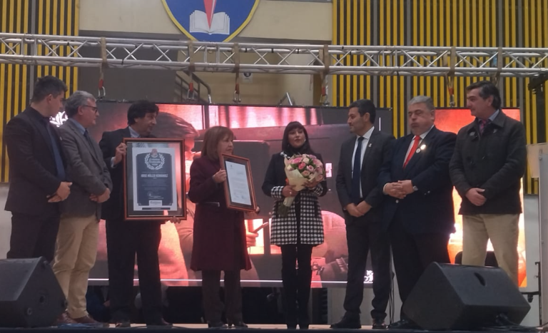 Constitución celebró sus 229 años de vida con nuevo ciudadano ilustre
