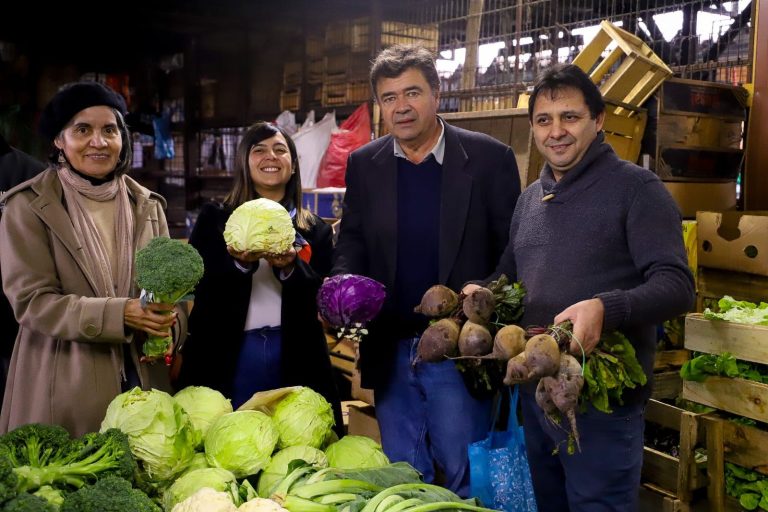 Ministro de Agricultura invita a consumir frutas, verduras y hortalizas de temporada