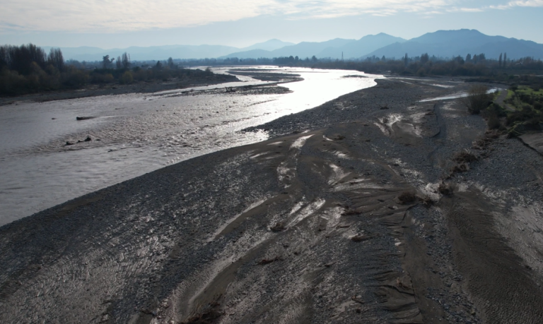 Lanzan campaña de concientización ambiental para cuidar el río Teno