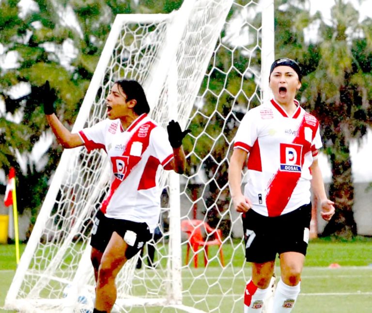 Las albirrojas ganan 3 a 1 a Valdivia