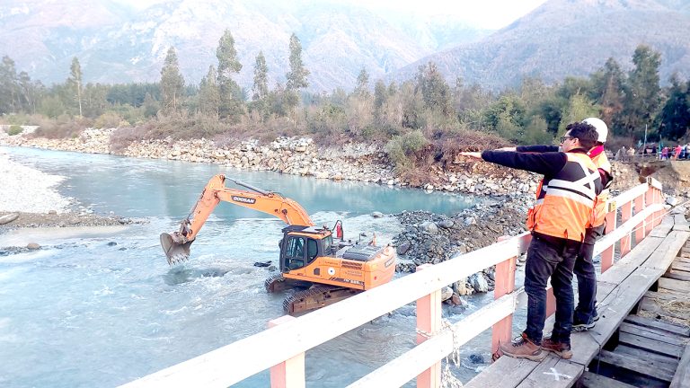 Desarrollan trabajos para mejorar la conectividad del sector Chupallar