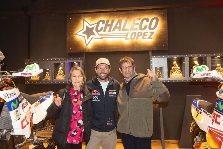 Francisco “Chaleco” López inauguró su museo de triunfos en Mall Sport