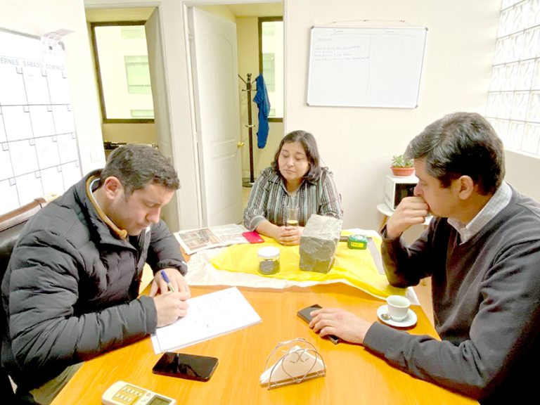 Autoridades respaldan resguardar hallazgo arqueológico patrimonial en Curicó