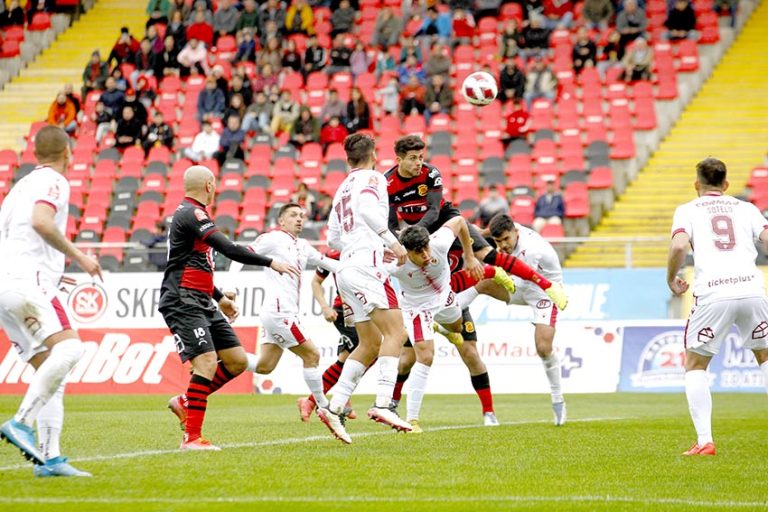 Rangers cae como local 2 a 0 ante Deportes La Serena y complica su permanencia