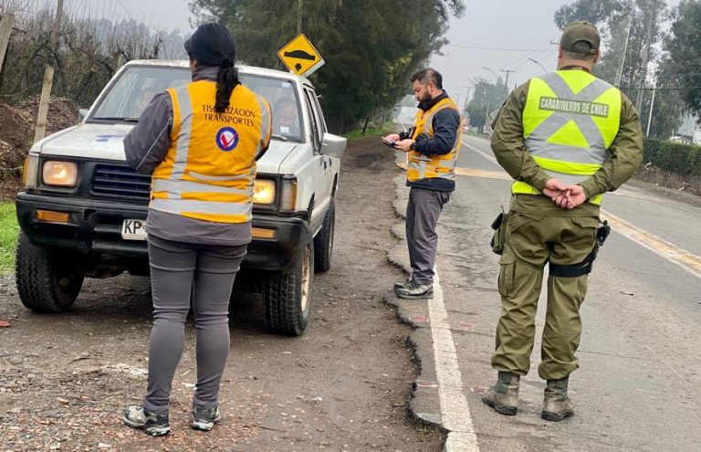 Realizan controles vehiculares preventivos en Sarmiento