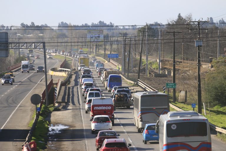 Habilitan segunda pista de puente Lircay para normalizar tránsito por Ruta 5 Sur