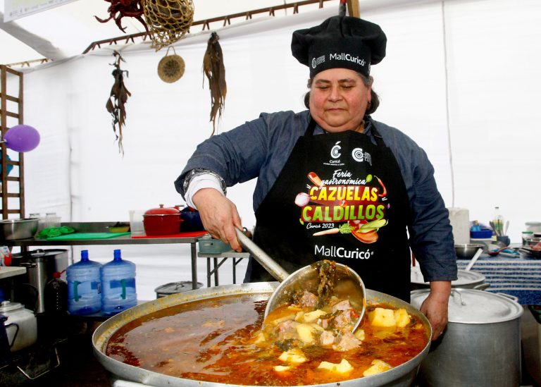 Eligen al mejor caldo de feria gastronómica